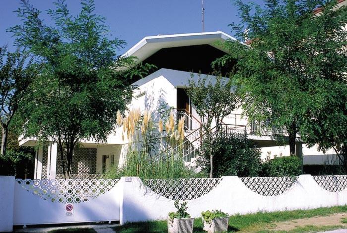 Villa Ca'Bianca Bibione Exterior foto